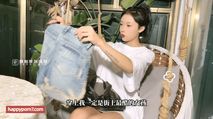 女骑手的虚荣为机车奉上肉体