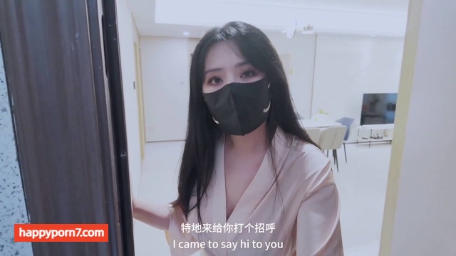 寂寞漂亮大奶人妻与邻居小哥的激情内射