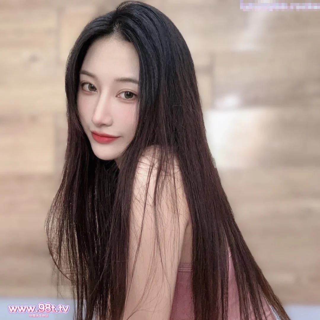 【自转】【eD2k链接】羡慕财阀的一天超极品小姐姐被财阀包养 太嫩也没被操过几次，这个姿势还不太熟练的小狗只能尽力扶着窗边撅着屁股被后入打桩【619M/12v+5p/1配额】
